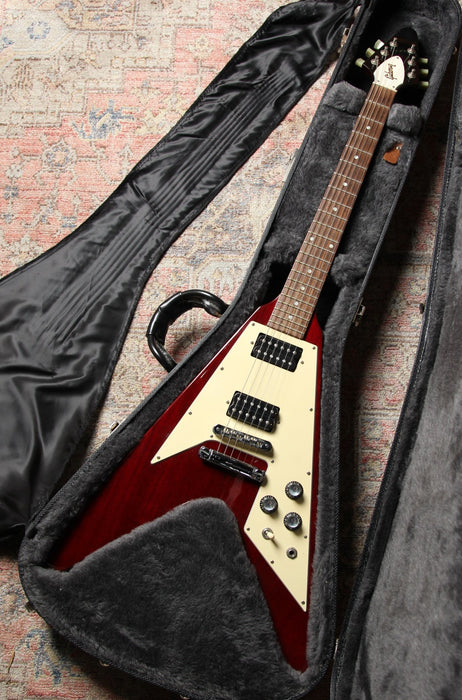 2004 Gibson Flying V 1967 RI - Cherry w/Gibson Hardcase - Guitar Warehouse