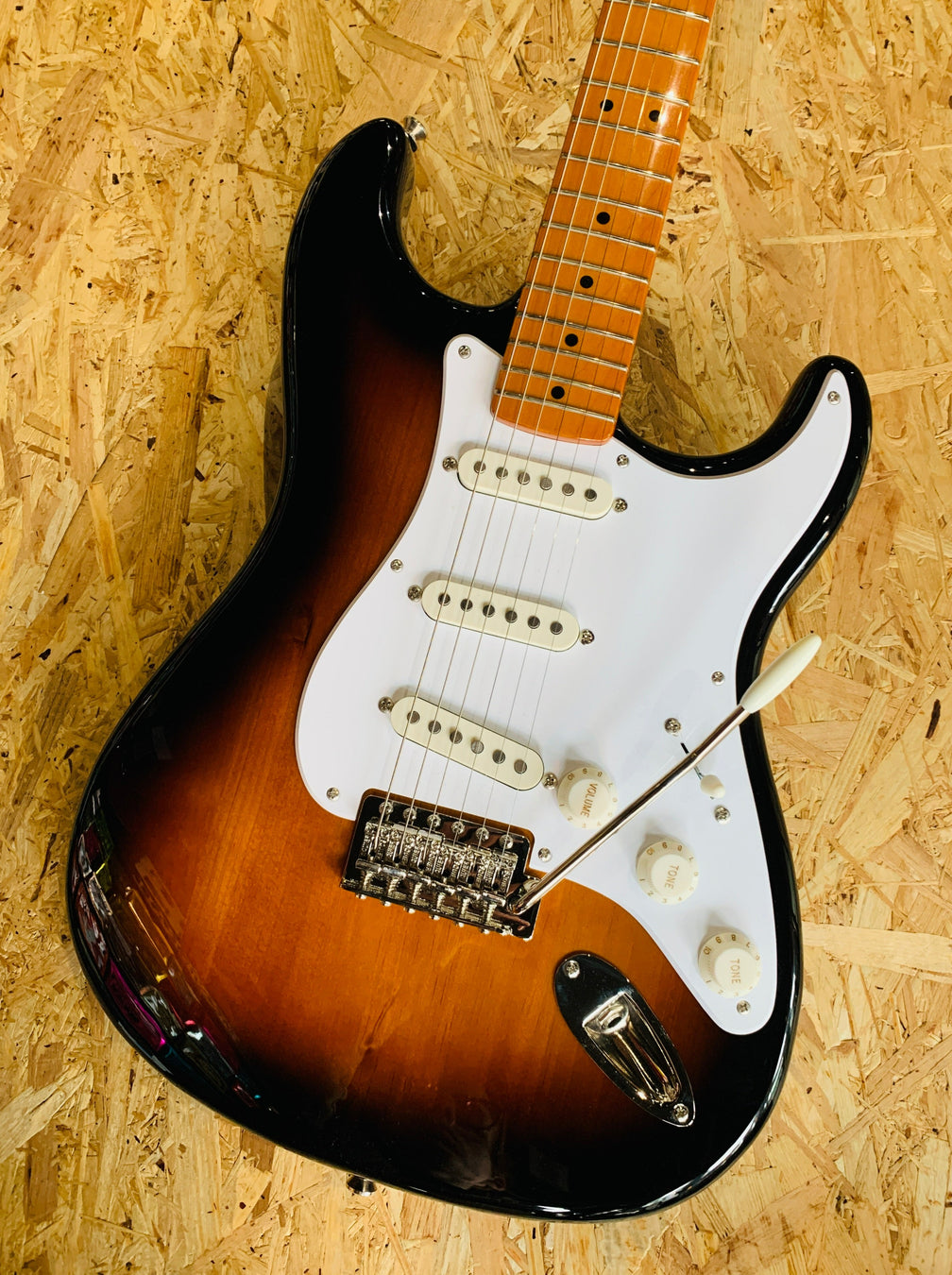Pre-Owned Squier Classic Vibe 50s Stratocaster - 2 Tone Sunburst - Guitar Warehouse