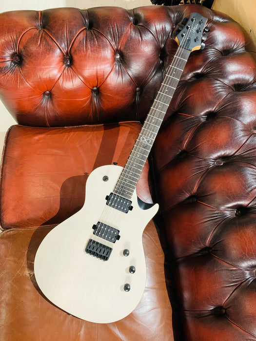 Pre-Owned Chapman ML2 Standard - Bright White Satin - Guitar Warehouse