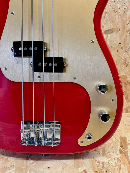 2021 Fender Vintera 50's Precision Bass - Dakota Red - Pre-owned