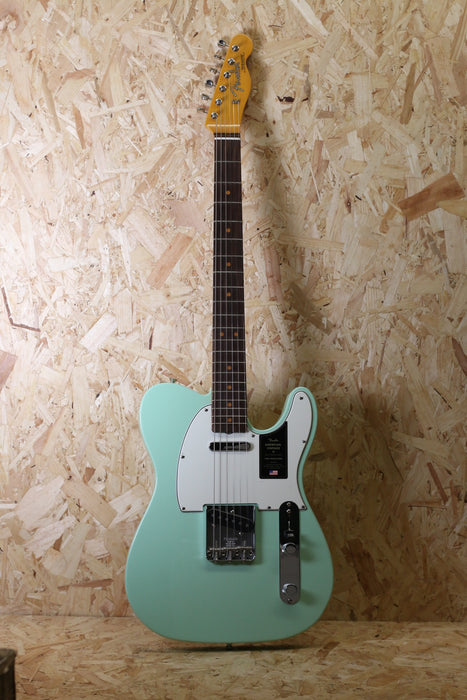 Fender American Vintage II 1963 Telecaster®, Rosewood Fingerboard, Surf Green - Pre-owned *As New