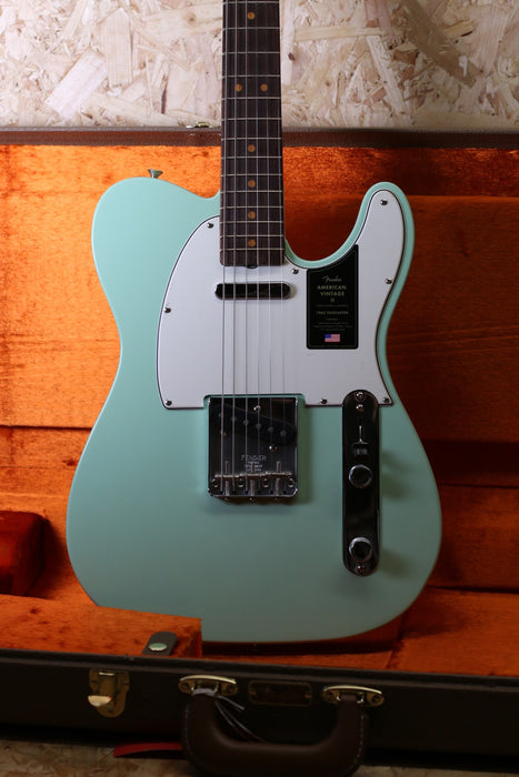 Fender American Vintage II 1963 Telecaster®, Rosewood Fingerboard, Surf Green - Pre-owned *As New