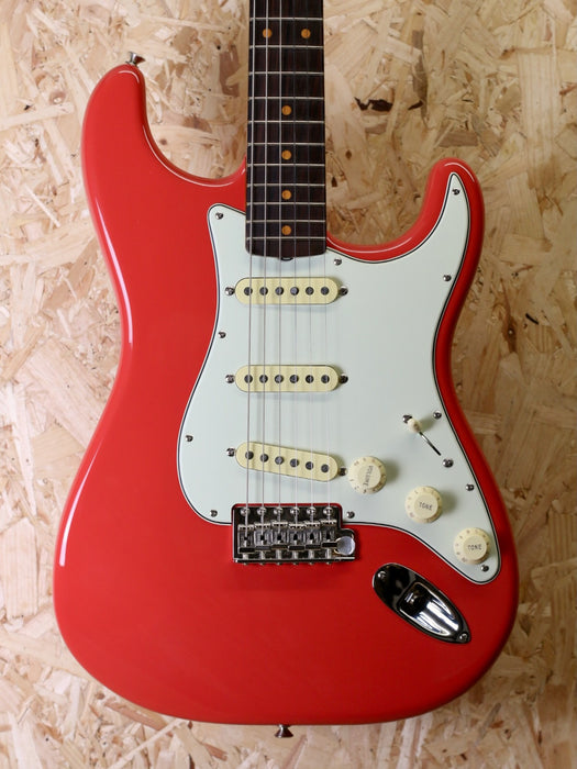 Fender American Vintage II 1961 Stratocaster, Rosewood Fingerboard, Fiesta Red - Pre-owned *As New