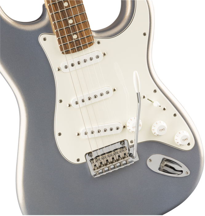 Fender Player Stratocaster®, Pau Ferro Fingerboard, Silver - Guitar Warehouse