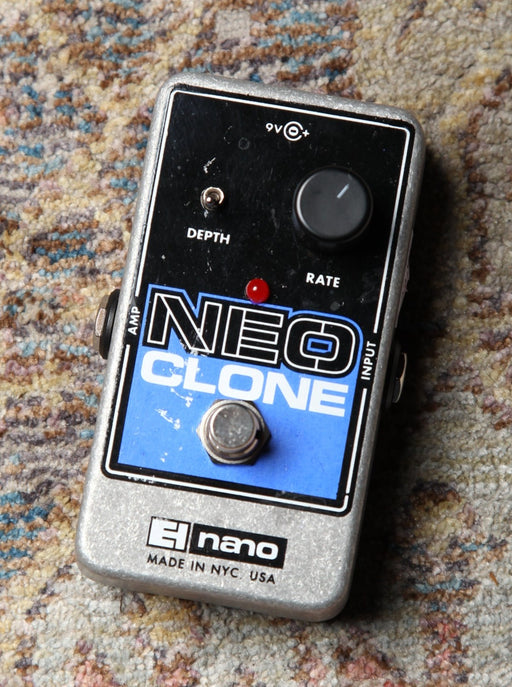 Pre-Owned Electro-Harmonix Neo Clone Nano Analog Chorus Pedal - Guitar Warehouse