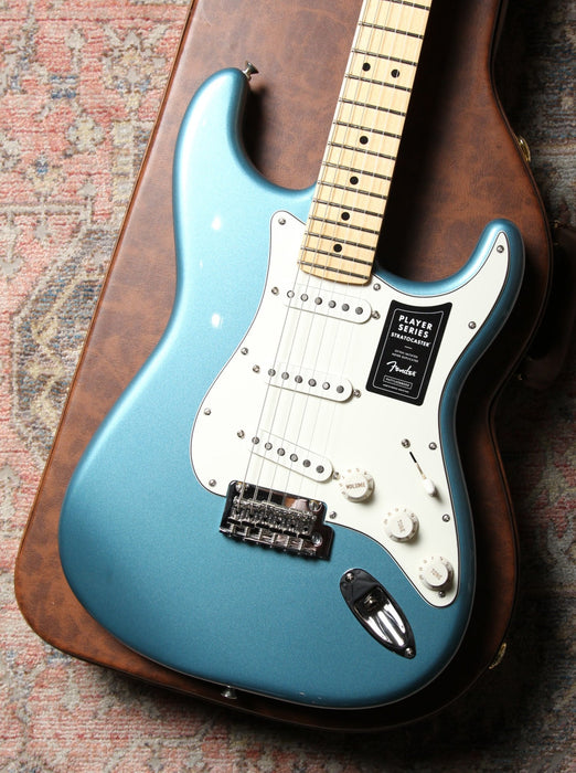 Fender Player Stratocaster®, Maple Fingerboard, Tidepool Blue - Guitar Warehouse