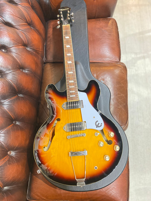 2018 Epiphone Casino in Sunburst with Epiphone Case - Guitar Warehouse