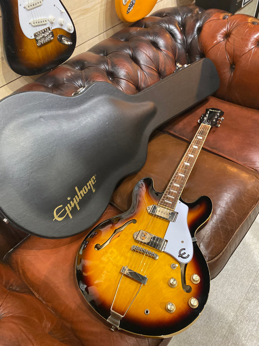 2018 Epiphone Casino in Sunburst with Epiphone Case - Guitar Warehouse