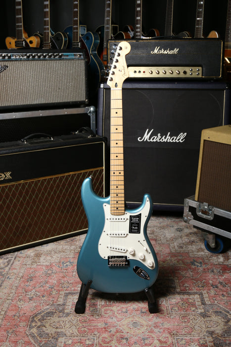 Fender Player Stratocaster®, Maple Fingerboard, Tidepool Blue - Guitar Warehouse