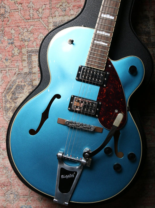 Gretsch G2420T Streamliner™ Hollow Body with Bigsby®, Laurel Fingerboard, Broad'Tron™ BT-2S Pickups, Riviera Blue *SETUP PRICE - Guitar Warehouse